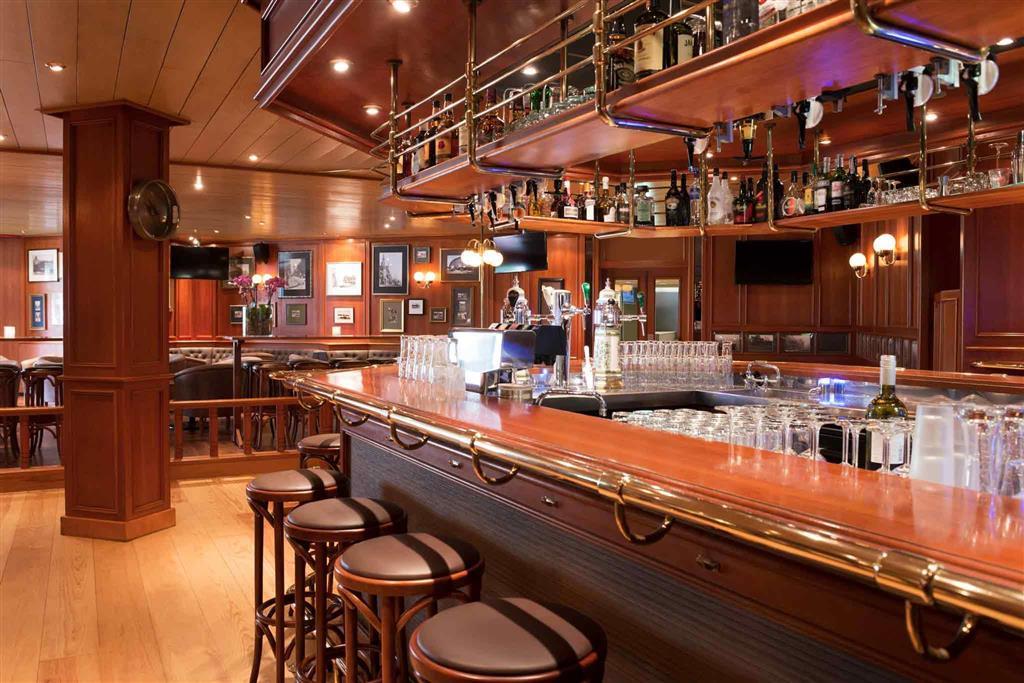 Ibis Schiphol Amsterdam Airport 3*