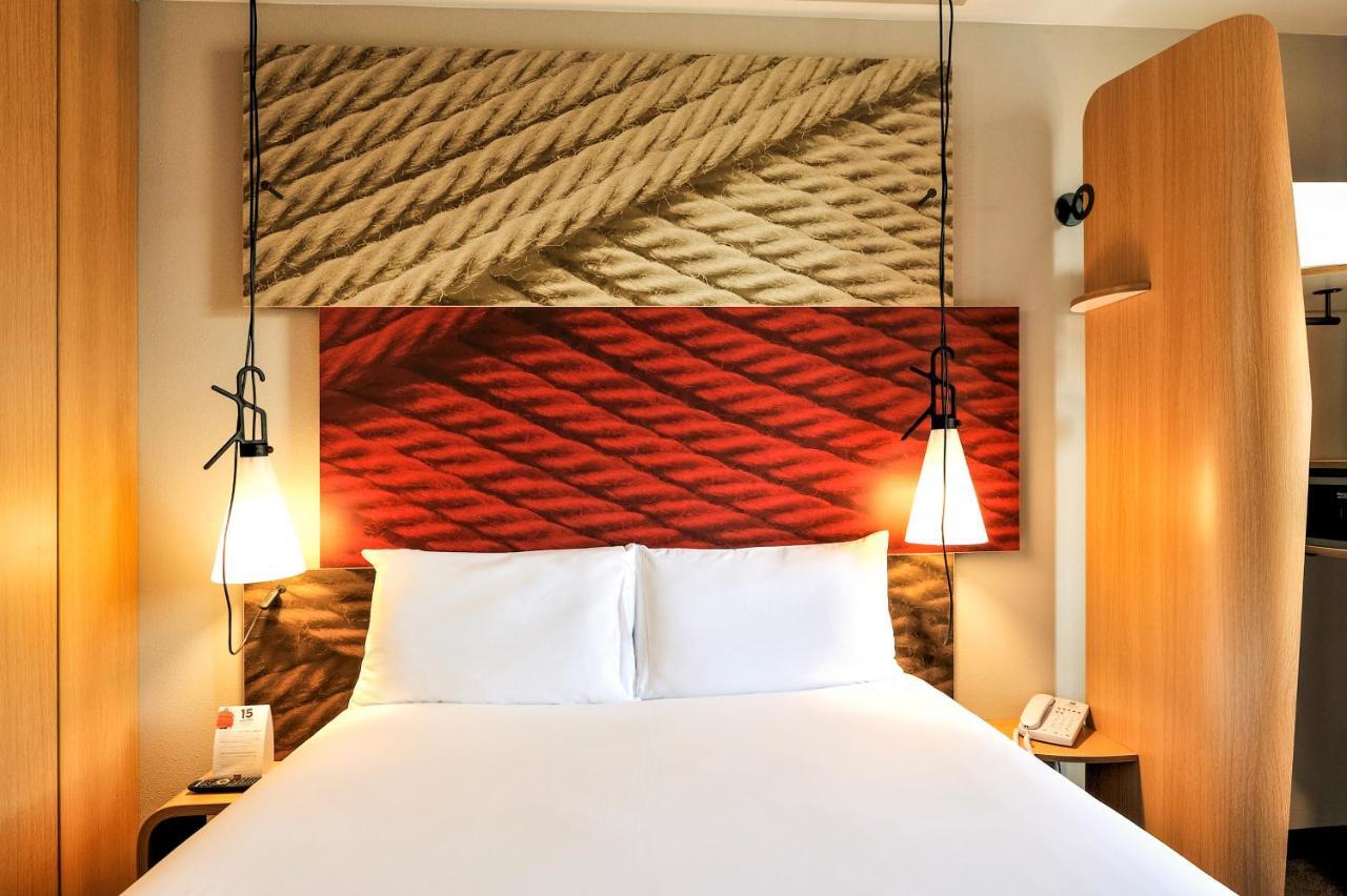 Ibis Schiphol Amsterdam Airport Hotel 3*