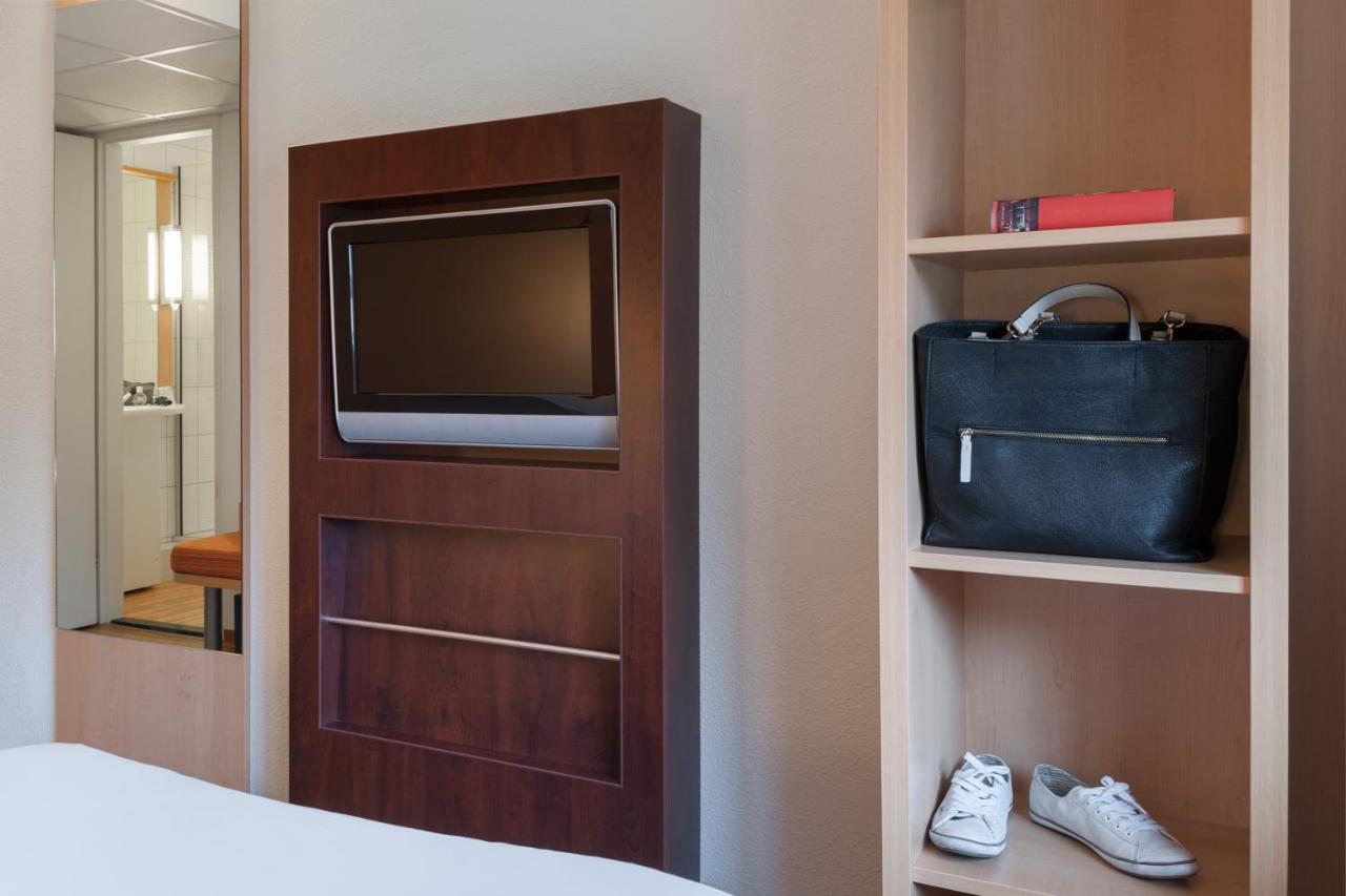 Ibis Schiphol Amsterdam Airport 3*